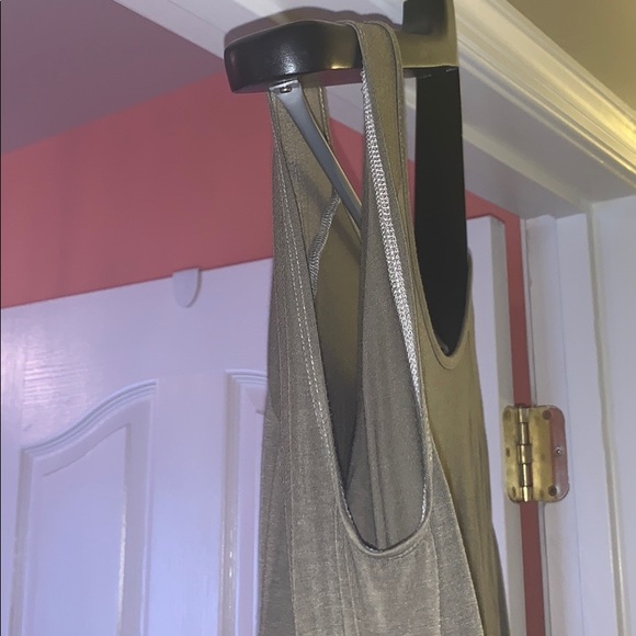 American Eagle Soft and Sexy Long Sleeve - Picture 3 of 4